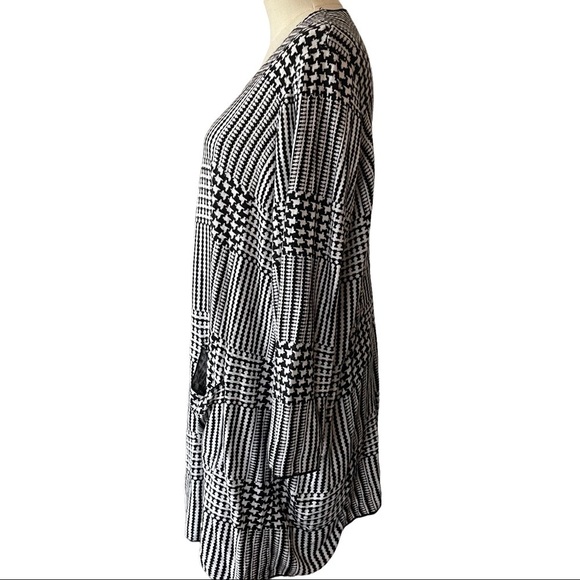 Joan Vass black white open front cardigan sweater - Picture 4 of 9